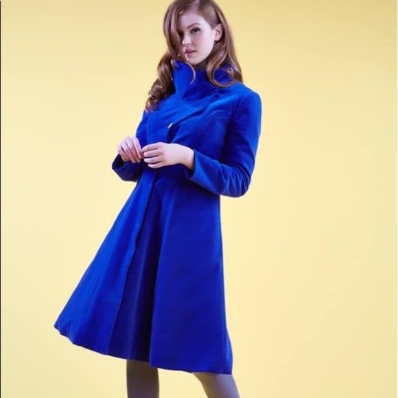 Vaute Couture Jackets & Blazers - Vaute Couture Audrey coat in cobalt 💙Vintage-look